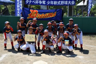 1面：感染症乗り越え待望の開幕　糸魚川少年野球連盟