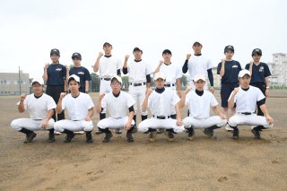 11面：新潟県高校夏季野球大会　上越勢紹介