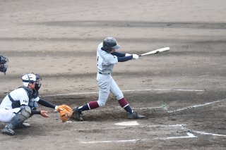 13面：〈令和２年度新潟県高校夏季野球大会〉　北城　高田に勝利　上総七回コールド勝ち