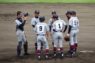 8面：〈令和２年度新潟県高校夏季野球大会〉北城が上総に勝利　上越勢は１６強に３校