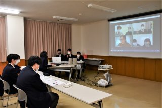1面：地域と共に活動　糸魚川市内の３高校、考案・探究・交流