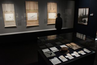 3面：作品入れ替え後期展　開館記念展　約８０点を展示　小林古径記念美術館