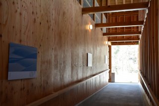 3面：雪国の文化体験　観光需要増にも期待　安塚区樽田にオープン　雪中貯蔵施設「ユキノハコ」