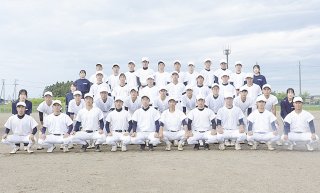１０面：〈全国高校野球新潟大会上越勢紹介〉高田北城